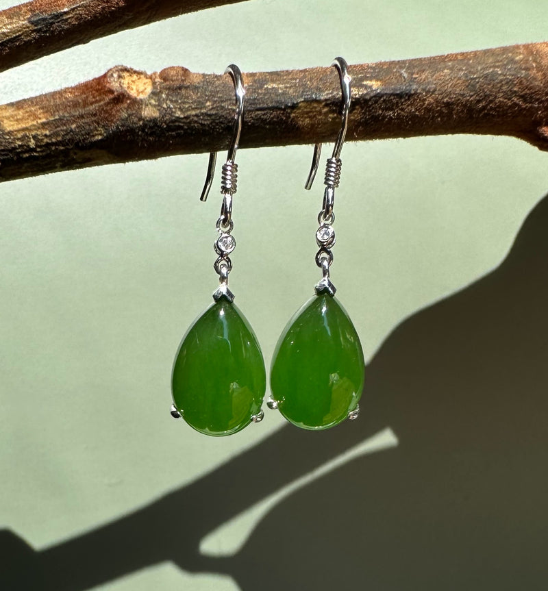 AA Teardrop Earrings - 15x10mm