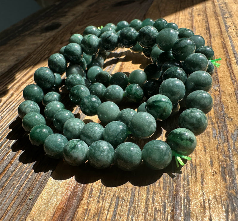 Guatemalan Jadeite Bead Bracelet - 8mm