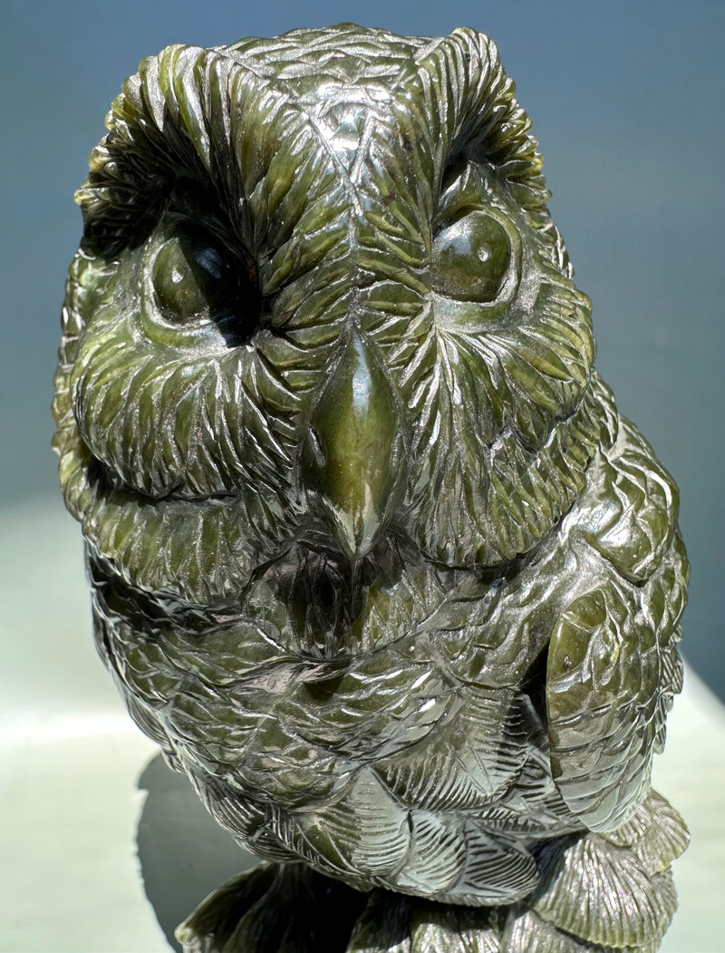 Canadian Jade Owl, 9"*