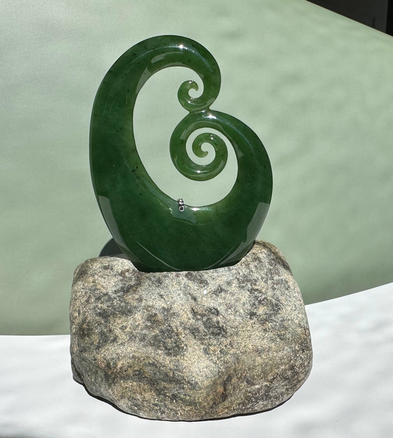 Jade Koru Sculpture, 3250*