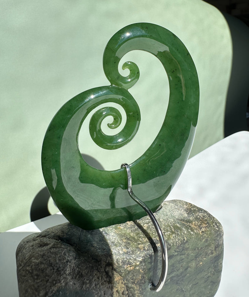 Jade Koru Sculpture, 3250*