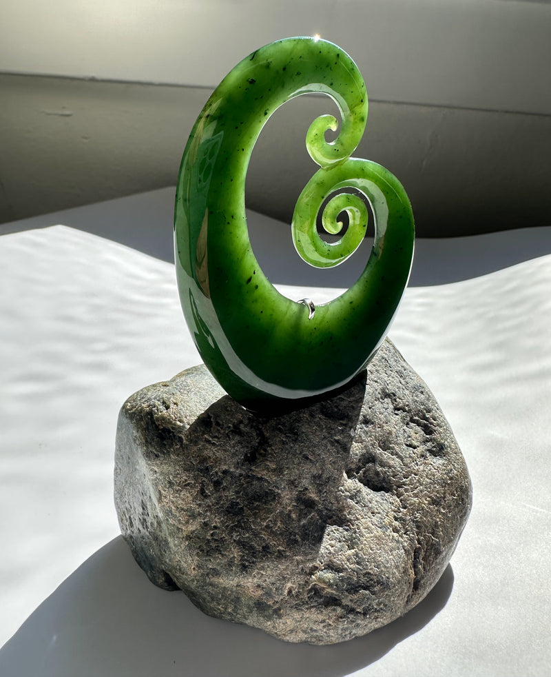 Jade Koru Sculpture, 3250*