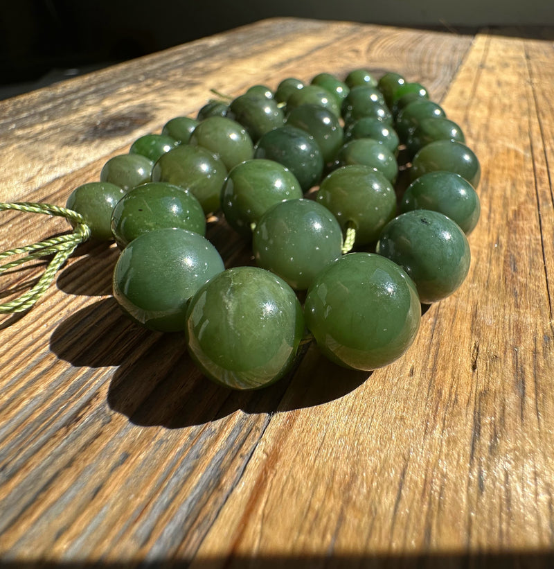 Carving Grade Graduated Canadian Jade Unstrung Beads*