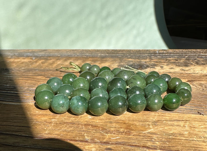 Carving Grade Graduated Canadian Jade Unstrung Beads*