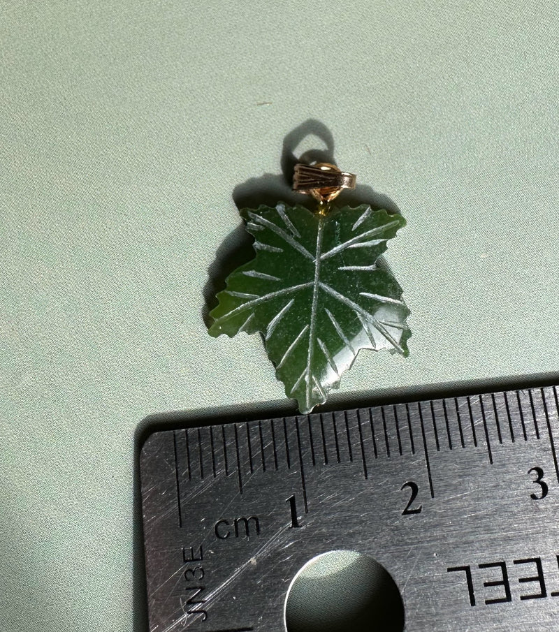 Vintage Maple Leaf Pendant - 16mm Sold Individually