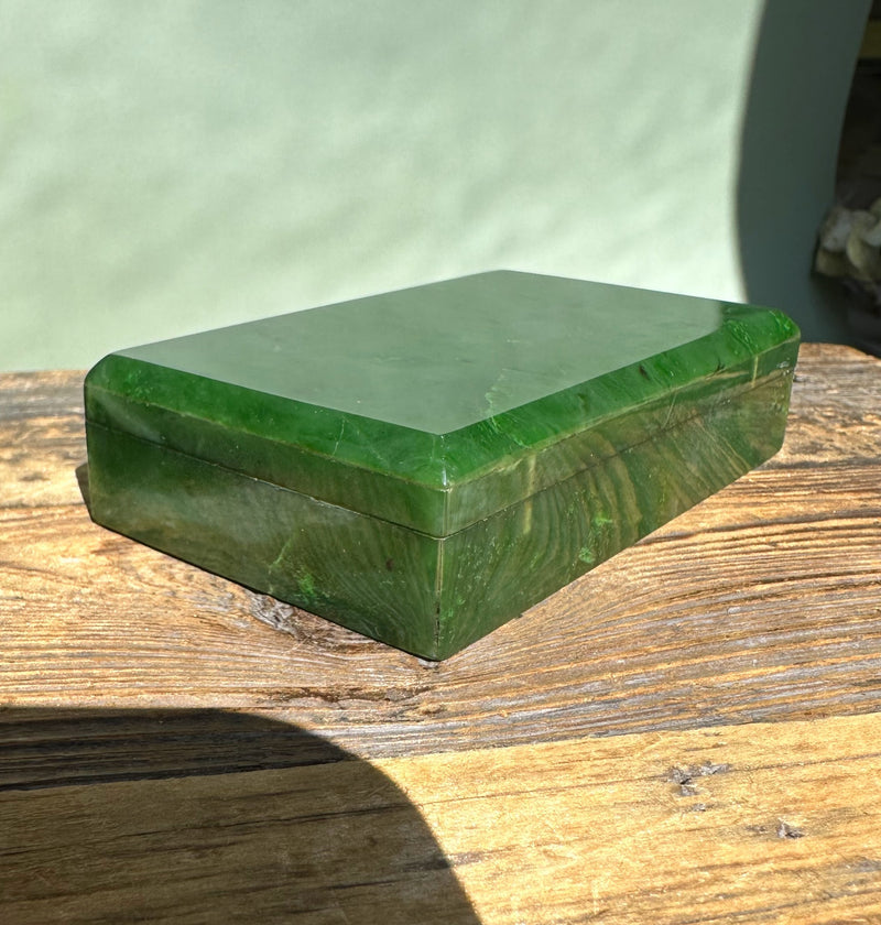 Canadian Jade Pill Box, 3.75"