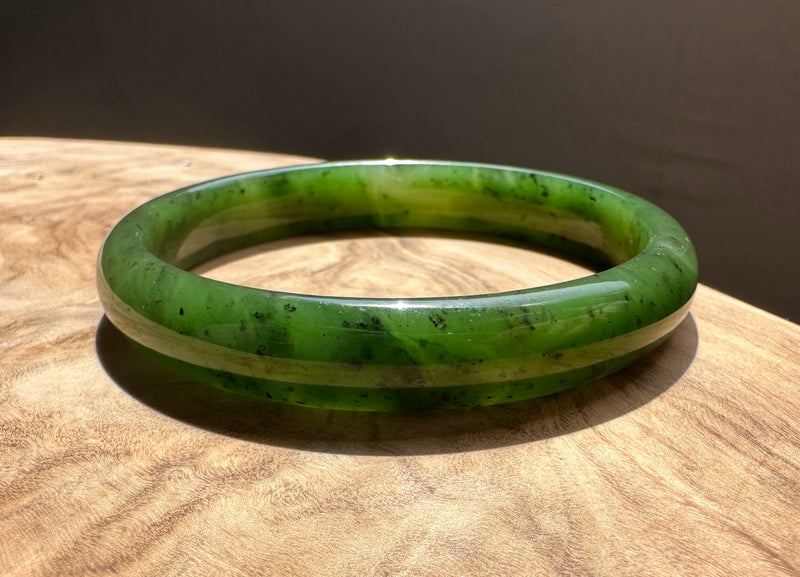 Canadian Jade Bangle 62 x 11mm *