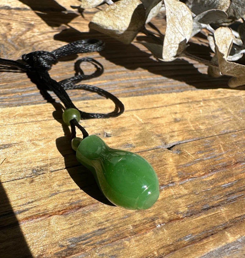 A+ Siberian Nephrite Jade Pendant, 25mm*