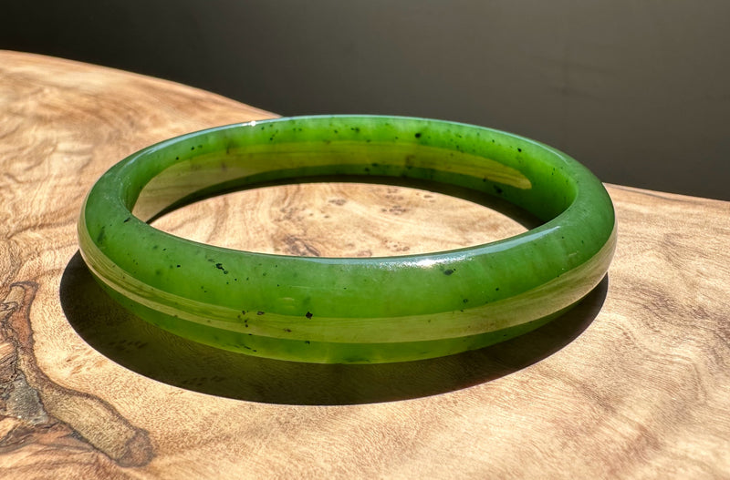 Jade Bangle, 58.5 x 11mm*