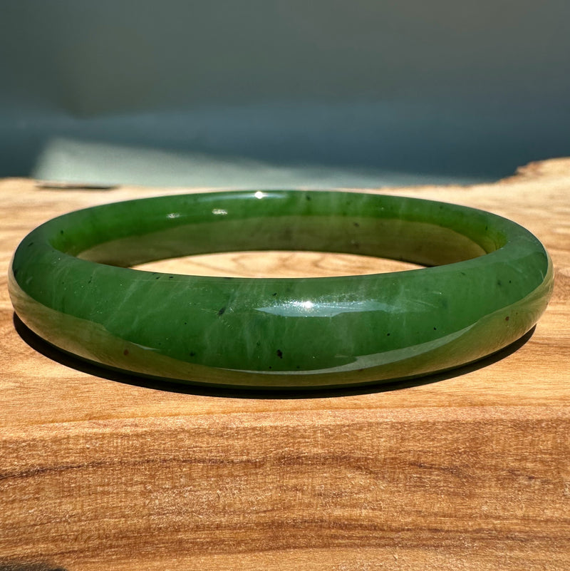 Jade Bangle, 58.5 x 11mm*