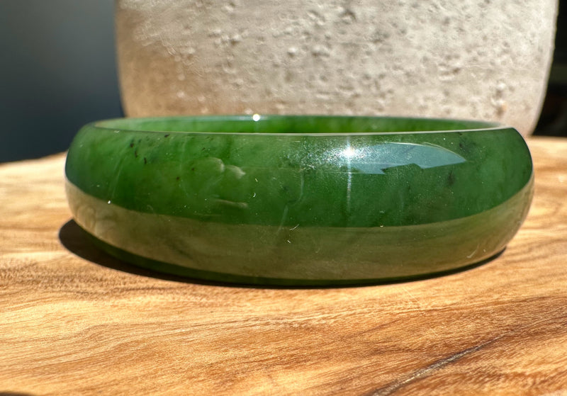 A Grade Canadian Nephrite Jade Bangle - 55.5 x 15.5mm