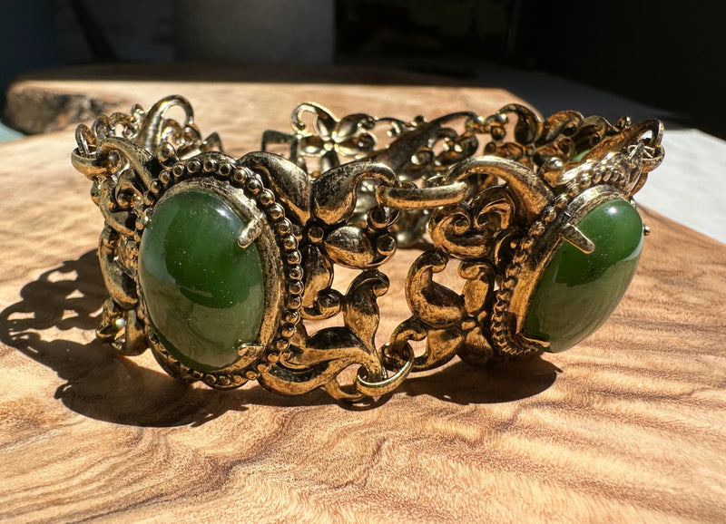 Vintage Jade Bracelet, 8"*