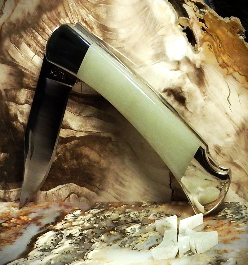 Buck Knife by Michael Hoover, Korean White Jade 