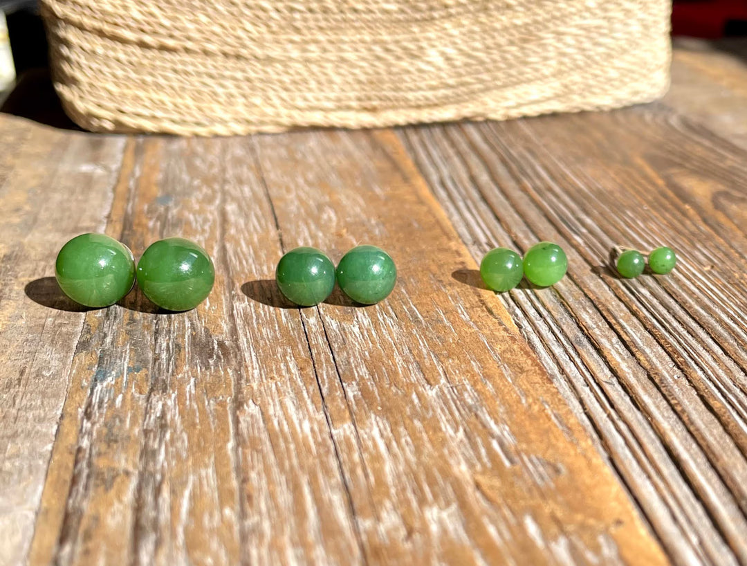Green jade stud earrings