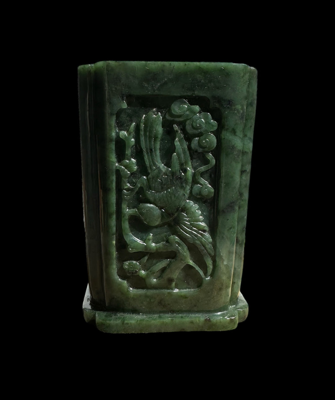 Green jade vase pen holder carved with a bird and blooming flowers on a rectangular panel