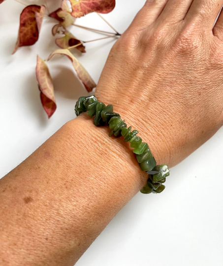 Chip bead nephrite jade bracelet worn on wrist