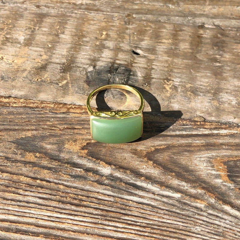 18k Siberian Jade Ring, size 6 1/4*